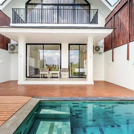 Nova - Six Stars Townhouse 2Br With Private Pool In Canggu